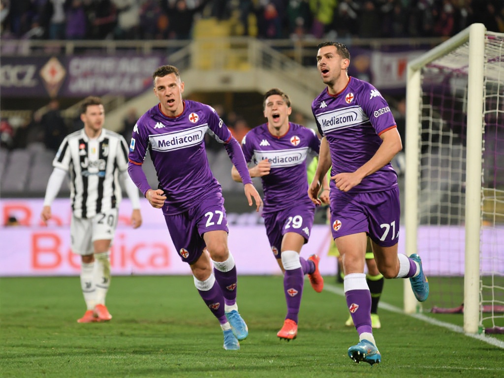 不足暴露短 不足暴露短