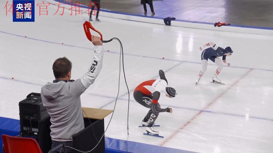 冬奥会冰球测试赛在米兰进行